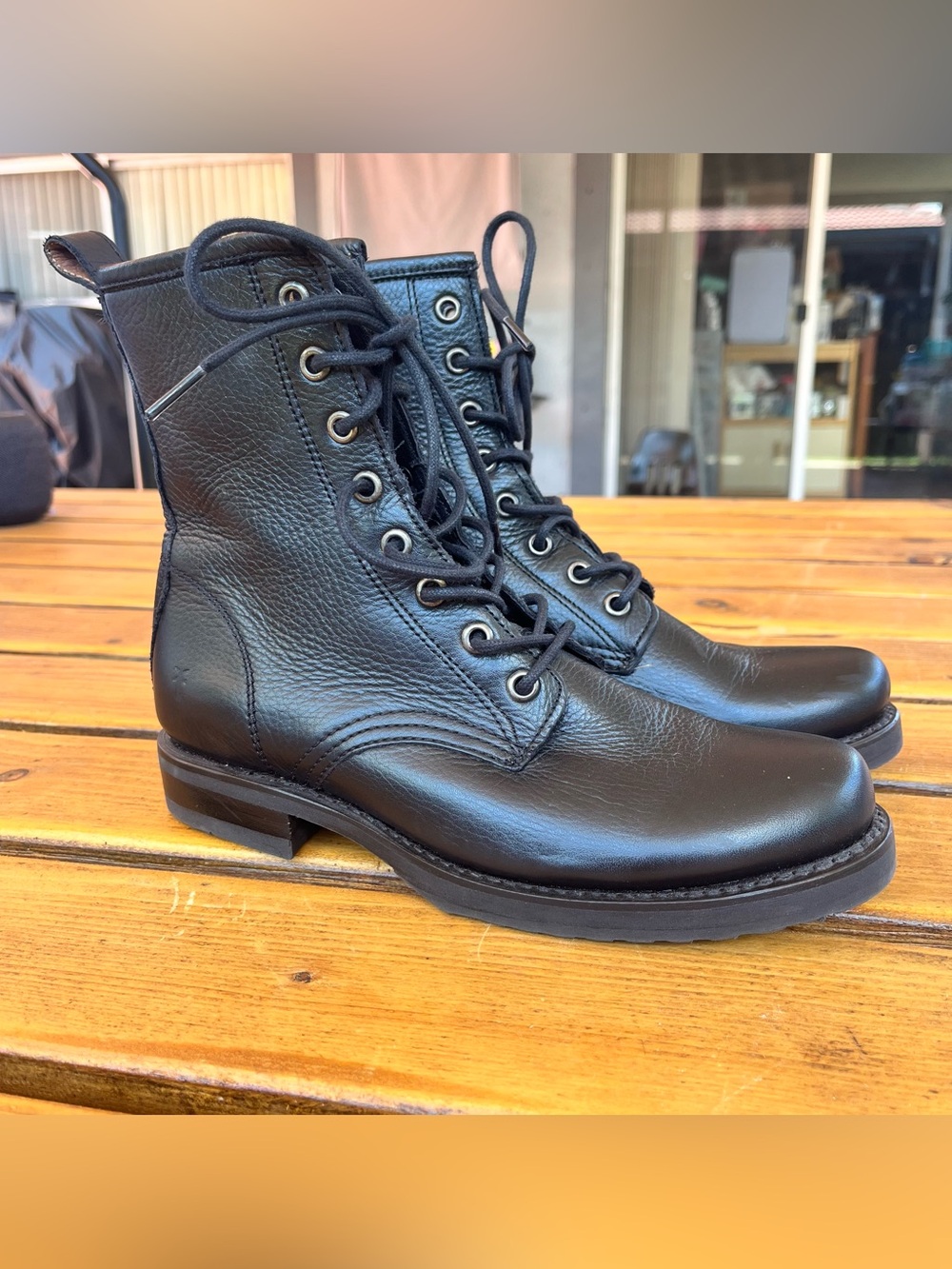 Frye Veronica Flex Combat Boots Black Women’s Leather Size 6.5